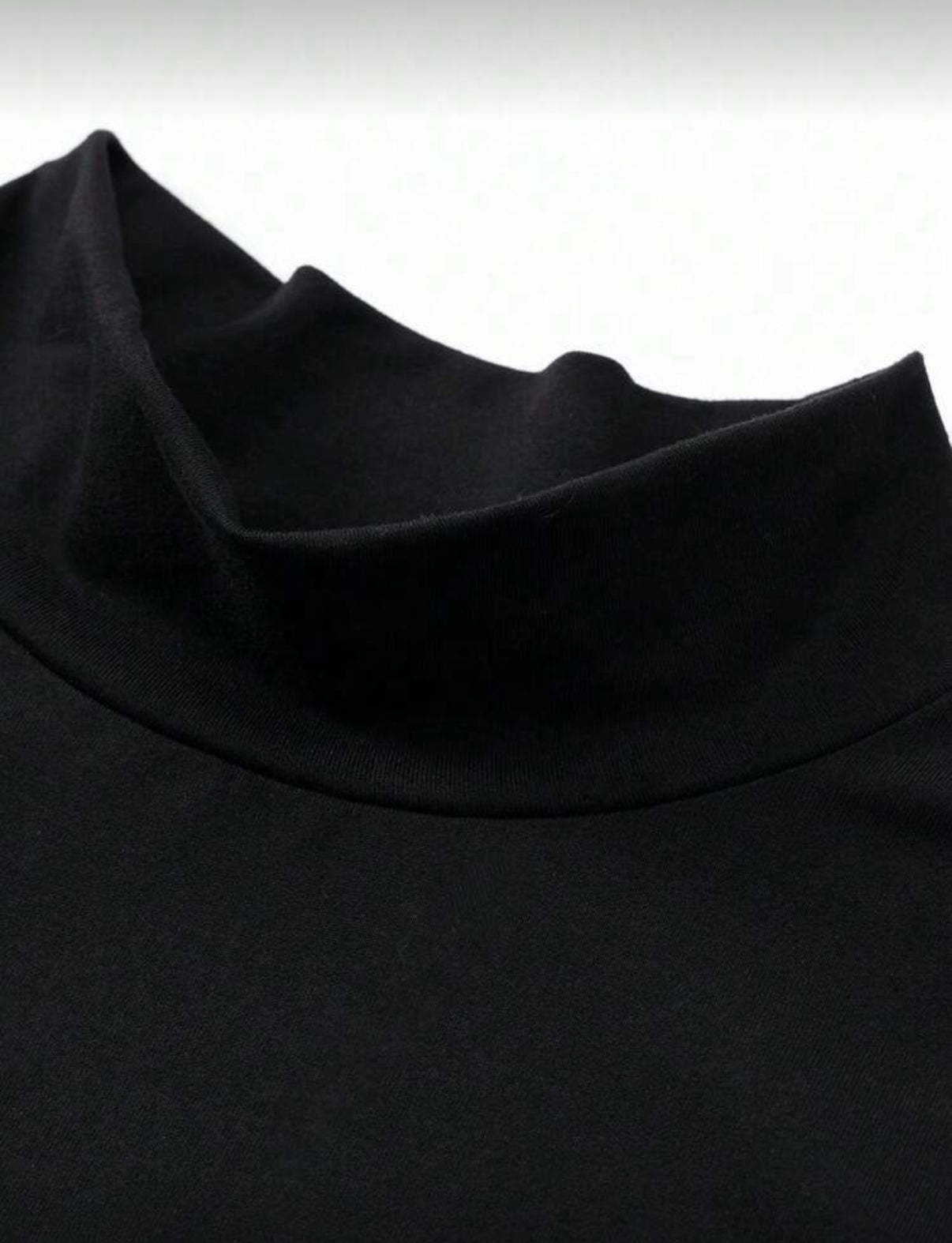 Vestido Largo “Apertura Letal” – Negro Elegancia