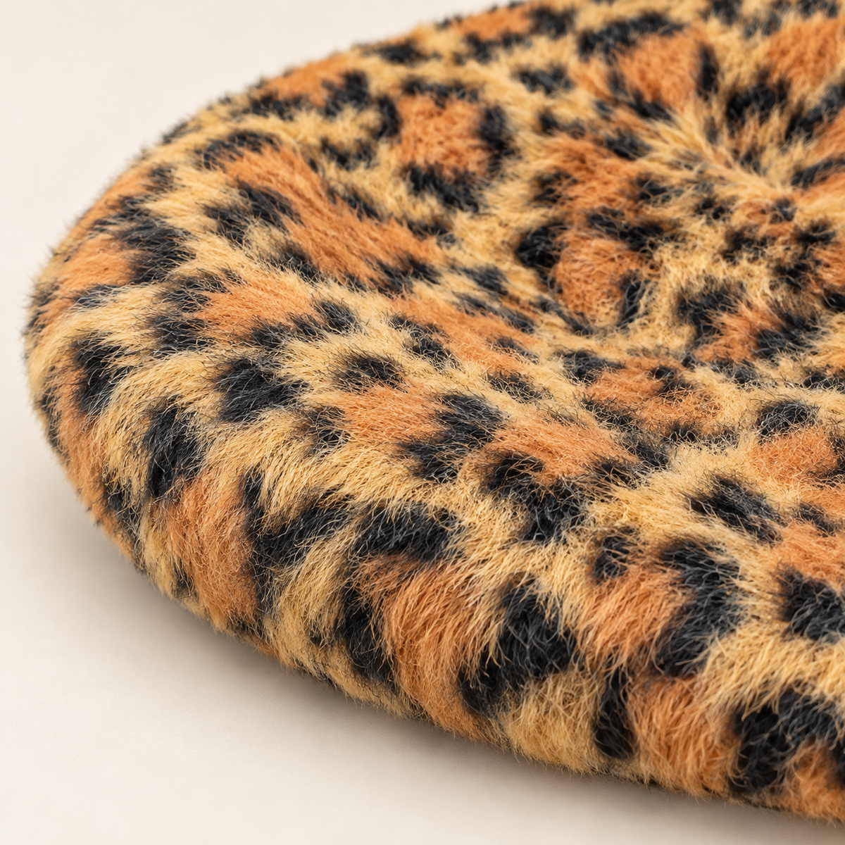 Detalle del tejido de la boina Wild Chic