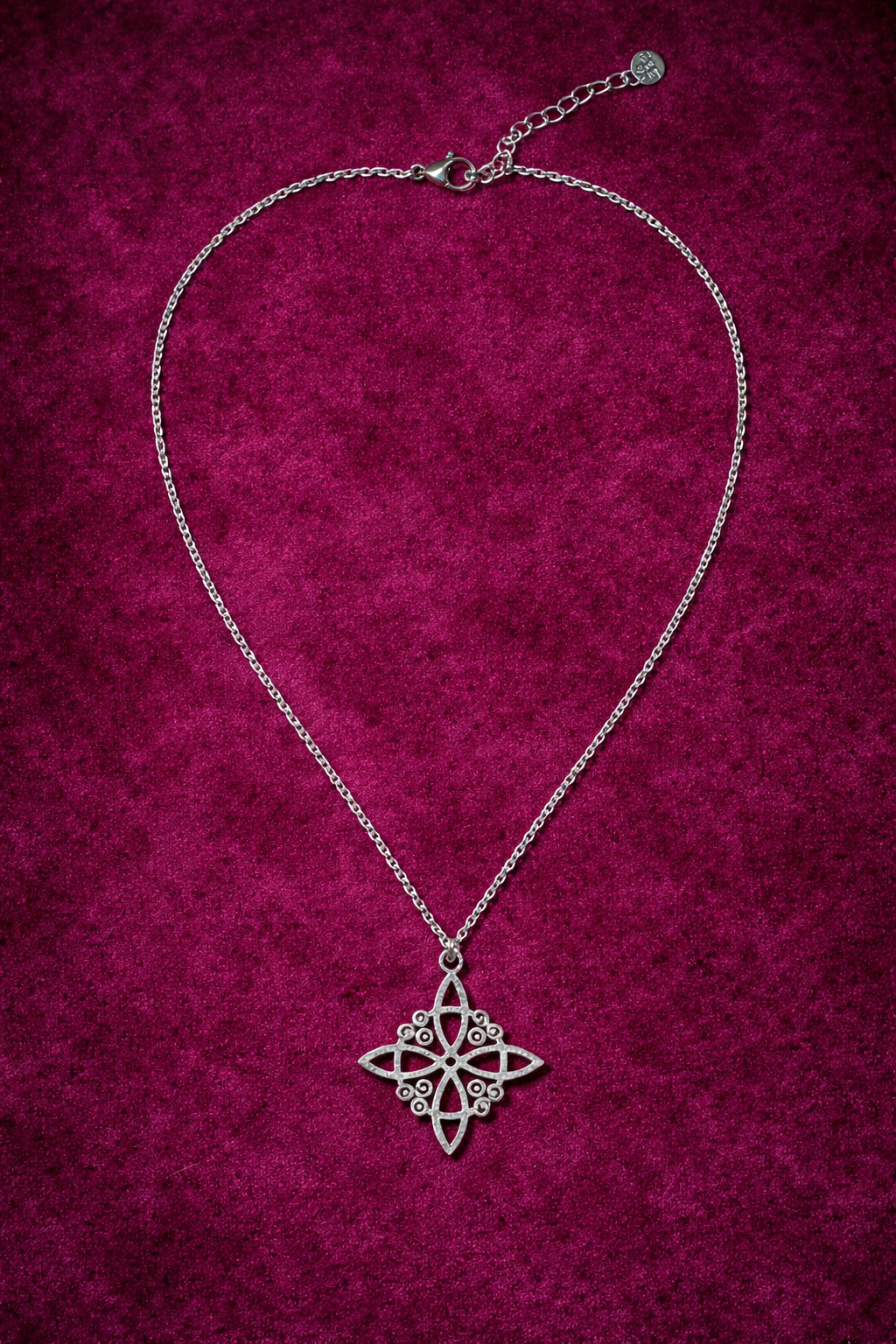 Collar “Nudo de Bruja” Barroco (Acero Inoxidable) – Plata | 40 cm