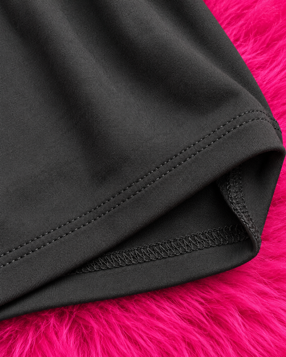 Falda negra con lazada lateral: bajo